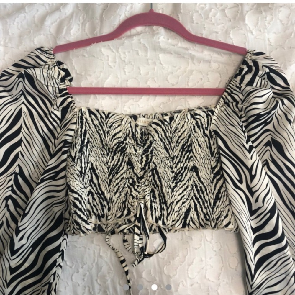 O. Vianca Zebra Print Long Sleeve Top